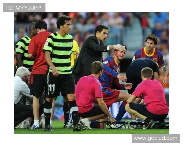 足球明星受伤瞬间高清图集展现运动的残酷与荣耀 足球明星受伤瞬间高清图集展现运动的残酷与荣耀