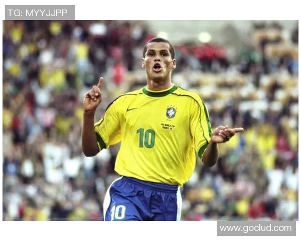 足球明星曾用过的传奇球员们的辉煌足迹与精彩瞬间回顾 足球明星曾用过的传奇球员们的辉煌足迹与精彩瞬间回顾